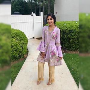 Meet your Posher, Isha